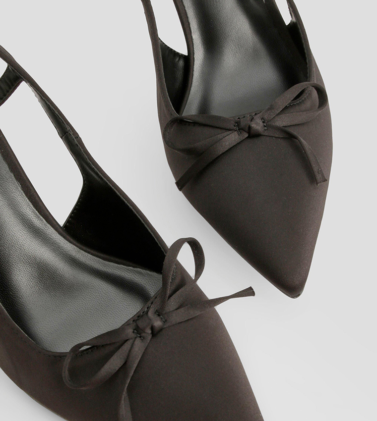 Wide Fit Bow Slingback Pumps