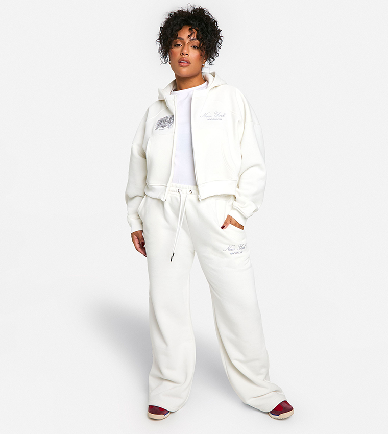 Curve tracksuit online