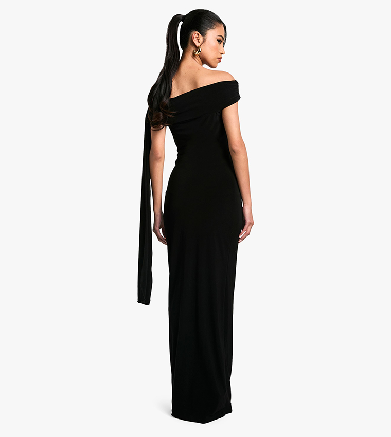 Twist Detail Off Shoulder Drape Maxi Dress