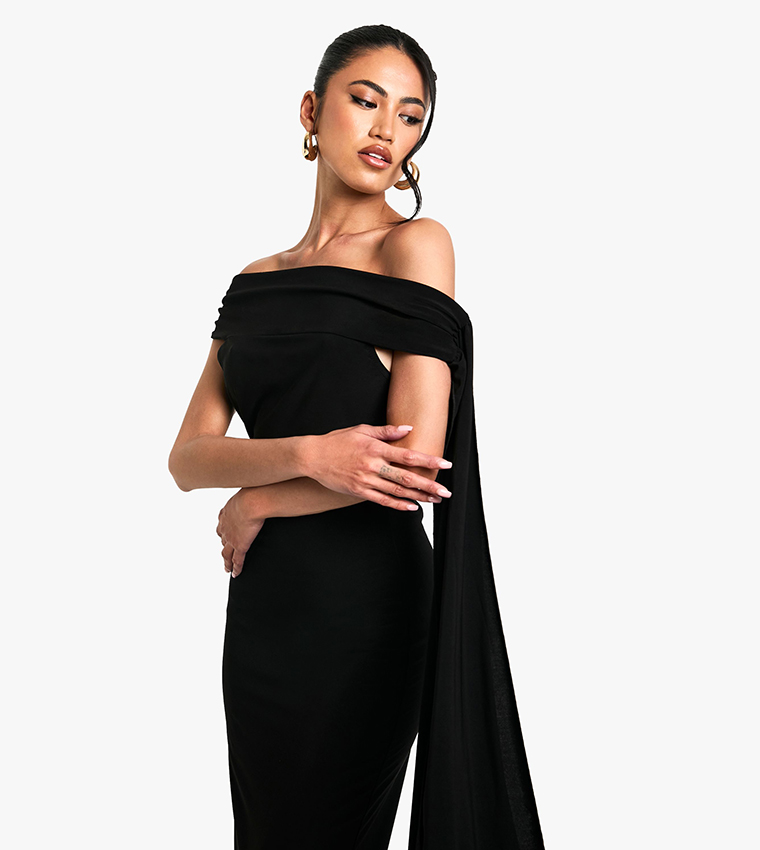 Twist Detail Off Shoulder Drape Maxi Dress