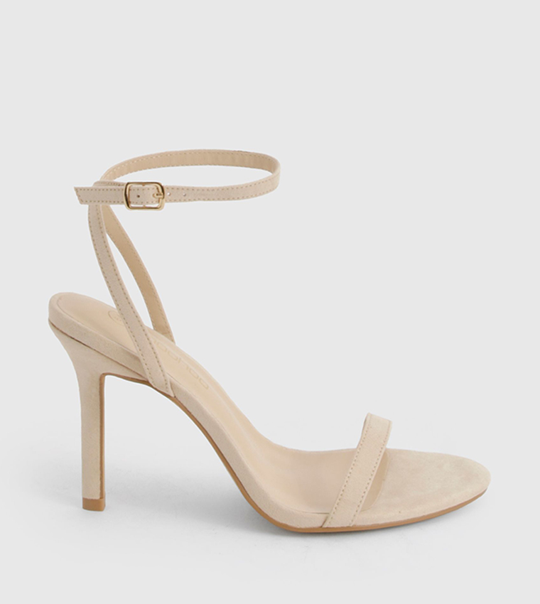 صندل بكعب وسير حول الكاحل من الشمواه الصناعي