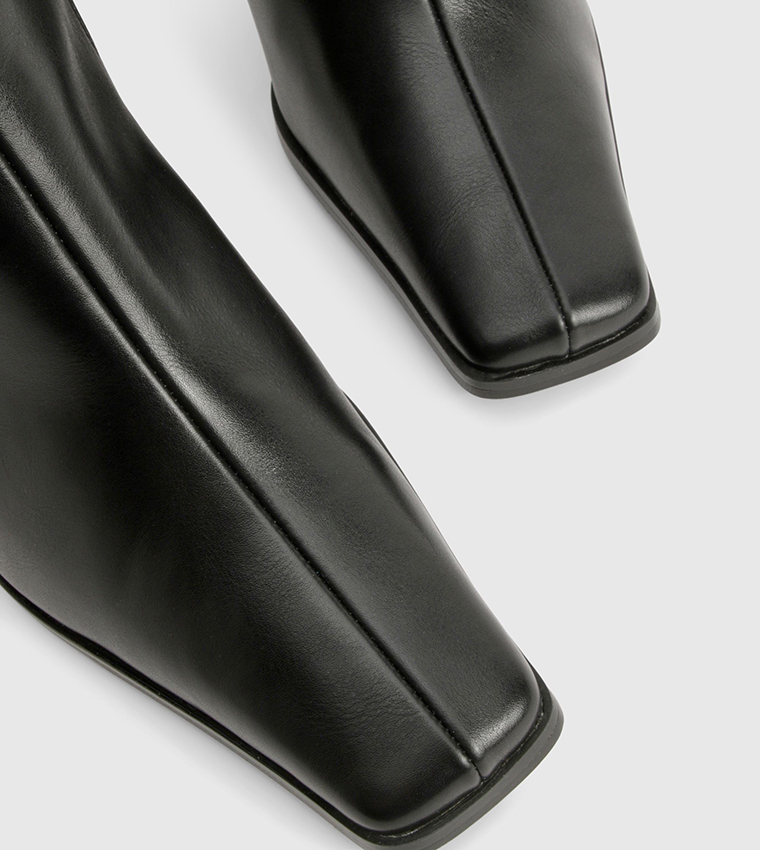 Pointed Toe Heel Knee High Boots
