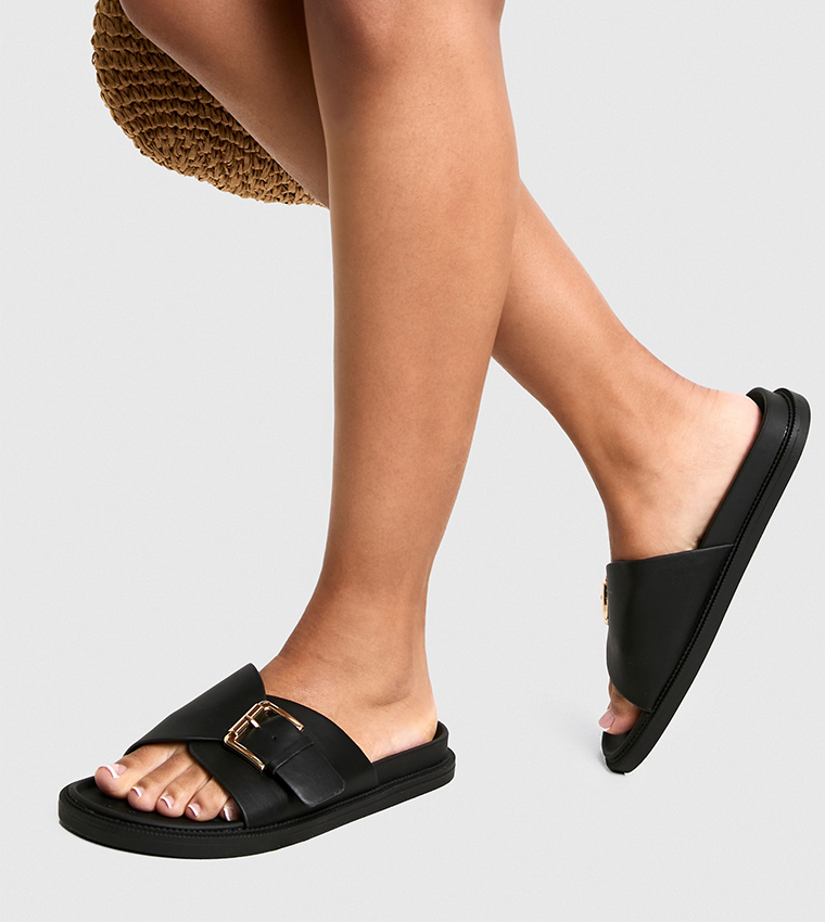 صندل فلات بحزام بإبزيم