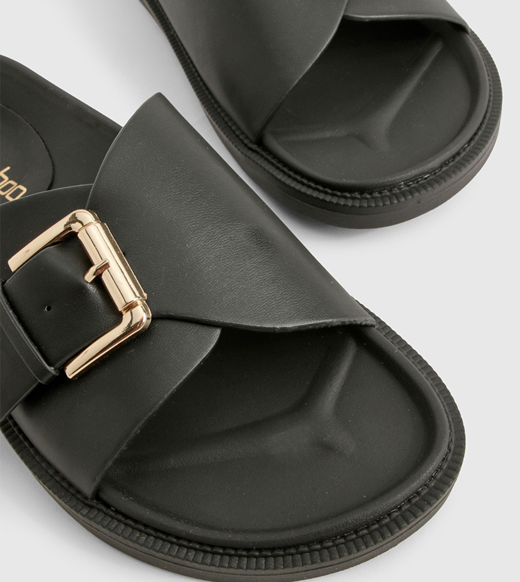 صندل فلات بحزام بإبزيم