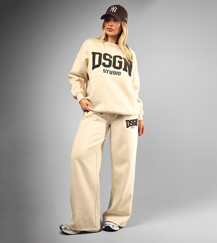 Dsgn Studio Toweling Applique Straight Fit Sweatpants