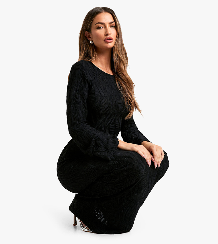 Textured Flared Sleeves Maxi Dress
