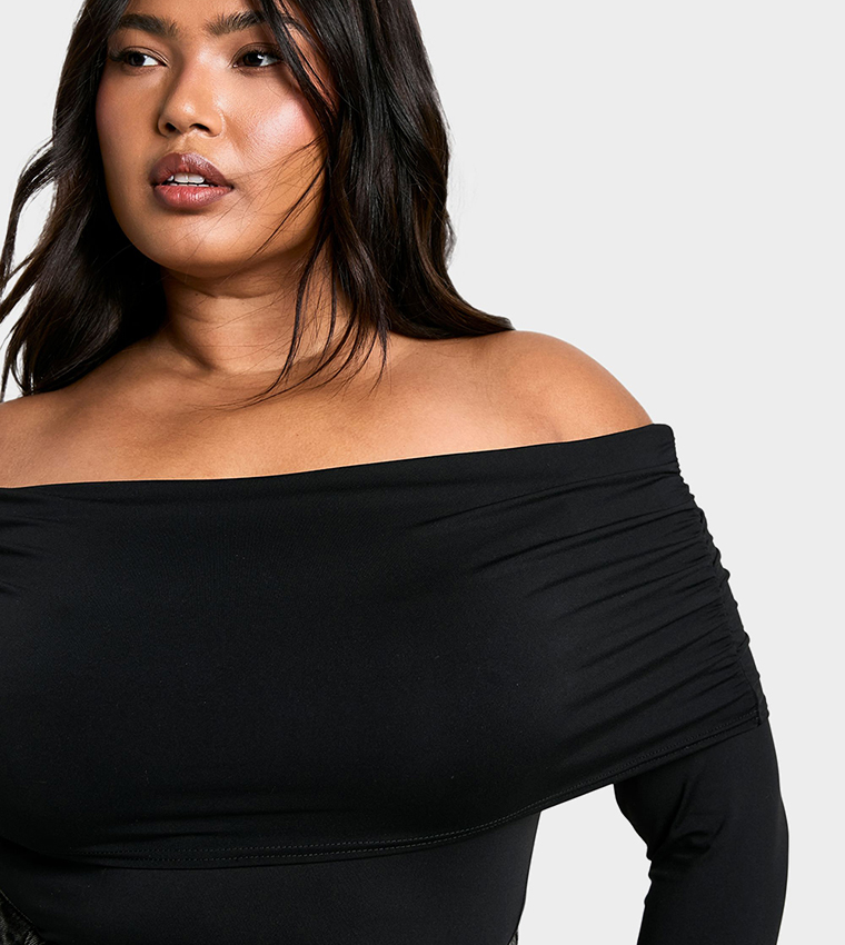 فستان ميدي بأكمام واسعة من البليسيه