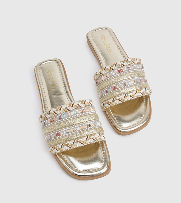 Embroidered Detail Flat Sandals