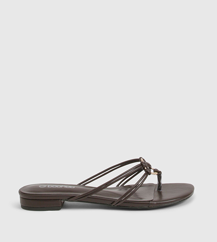 Hardware Ring Detail Toe Post Flat Sandals