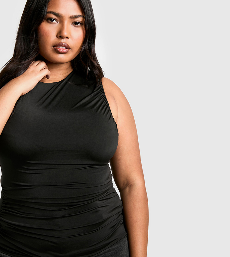 توب بدون أكمام للمقاسات الكبيرة 