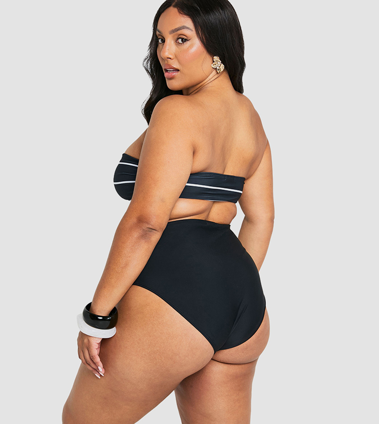 توب بيكيني برباط بكتف مقلم للمقاسات الكبيرة