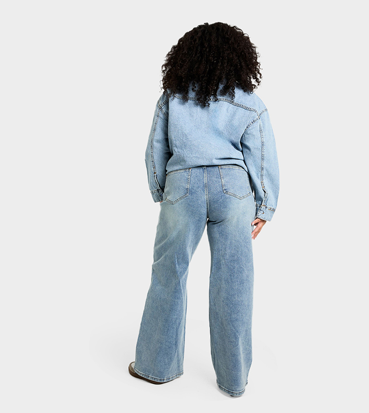 Curve Washed Wide Leg Jeans