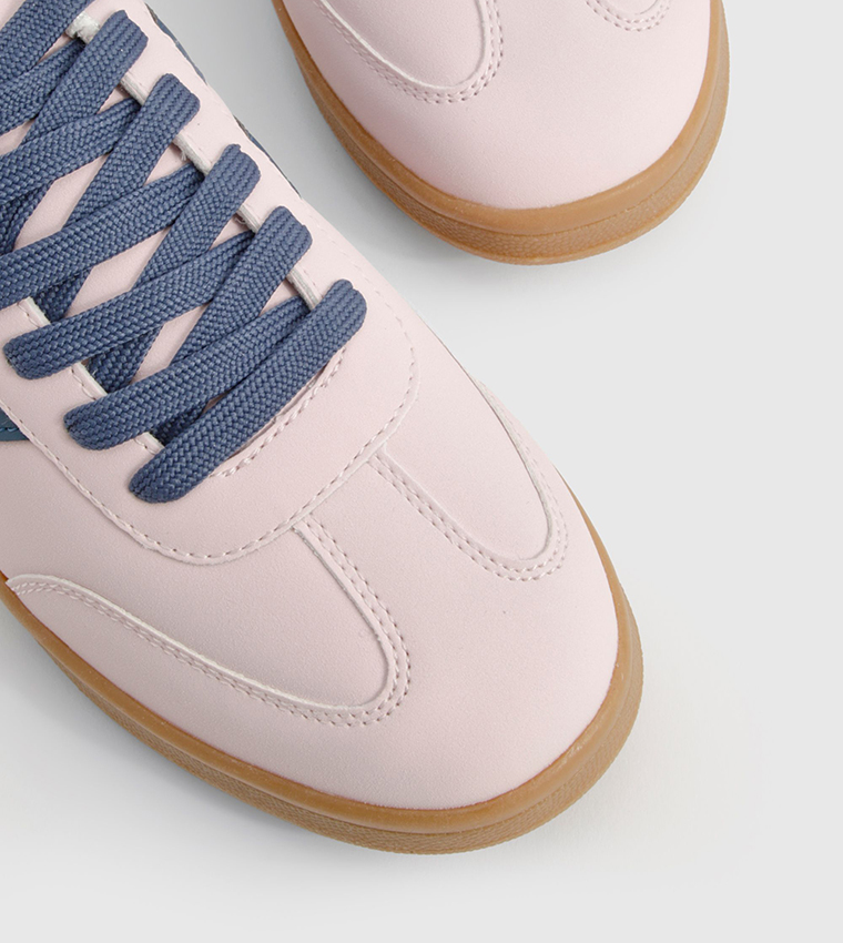 Color Block Lace Up Sneakers