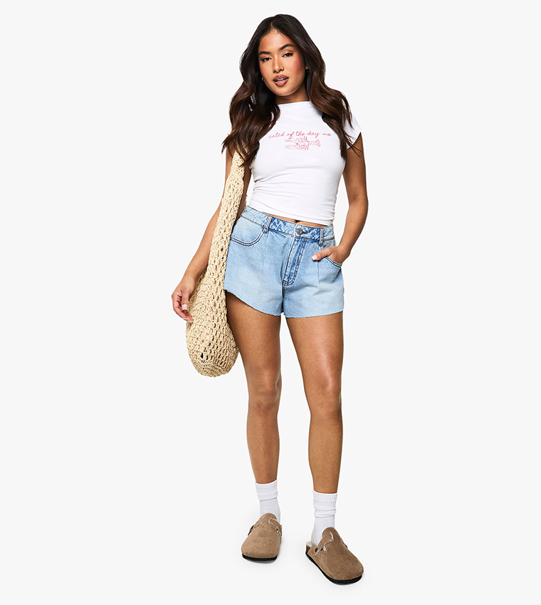 Petite Flippy Wide Leg Denim Shorts