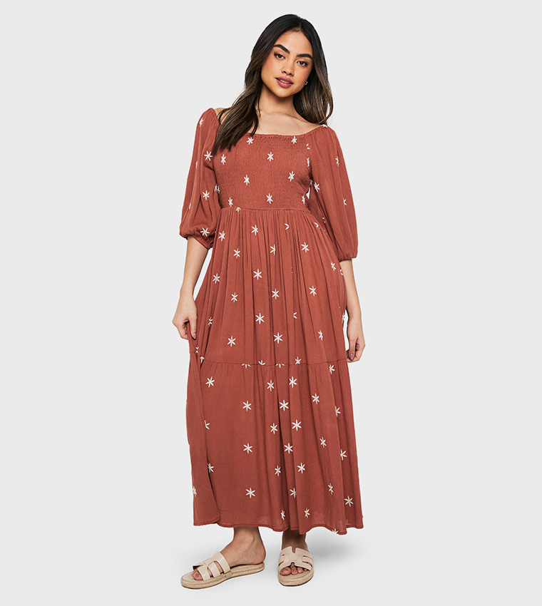 Buy Boohoo Embroidered Cheesecloth Shirred Midaxi Dress In Brown |  6thstreet Qatar