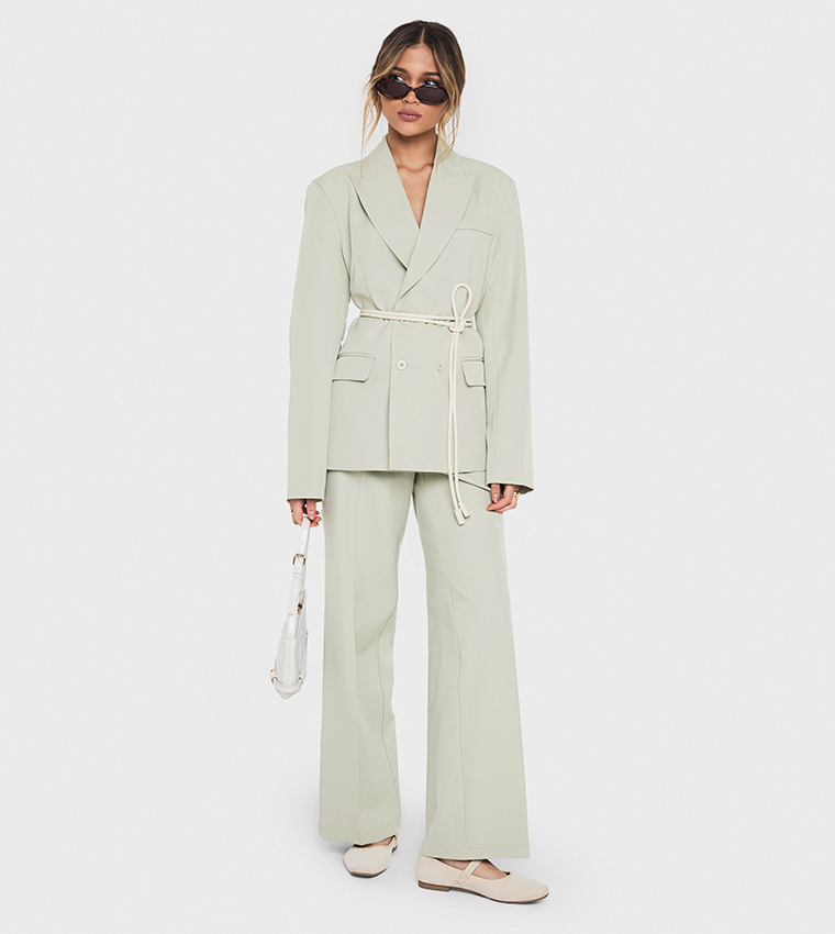 Woven Tailored Pleated Straight Fit Trousers