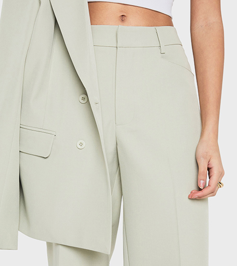 Woven Tailored Pleated Straight Fit Trousers