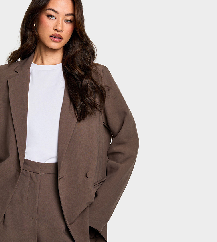 بليزر واسع للمقاسات الطويلة