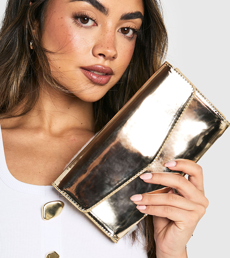 حقيبة كلاتش 