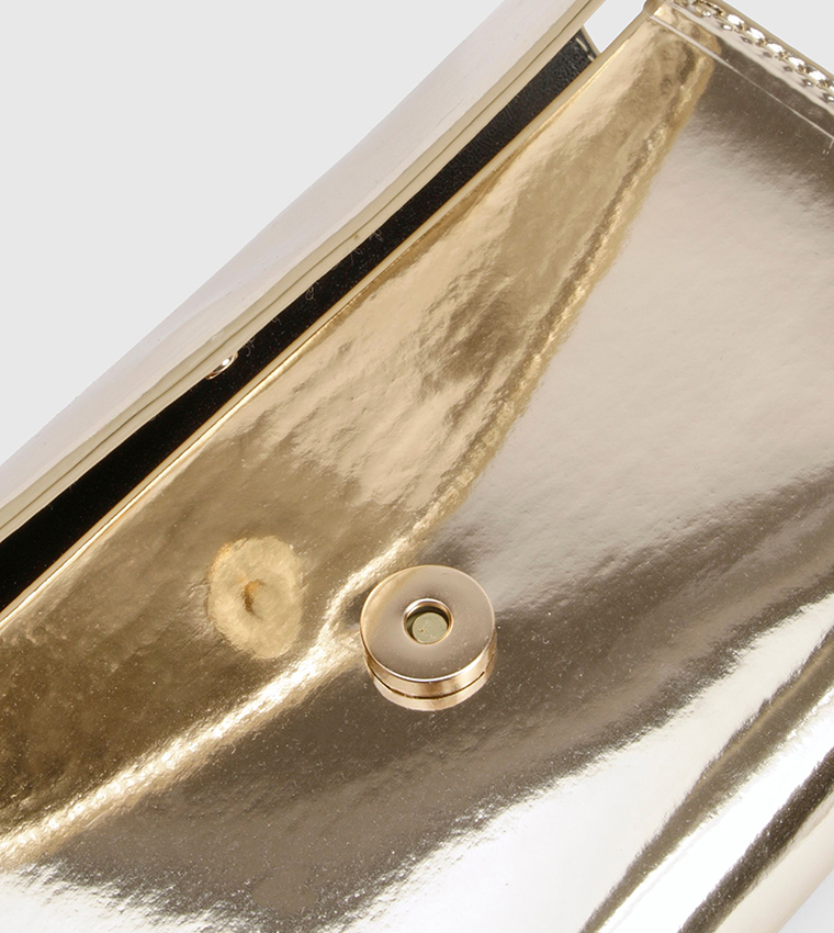 حقيبة كلاتش 