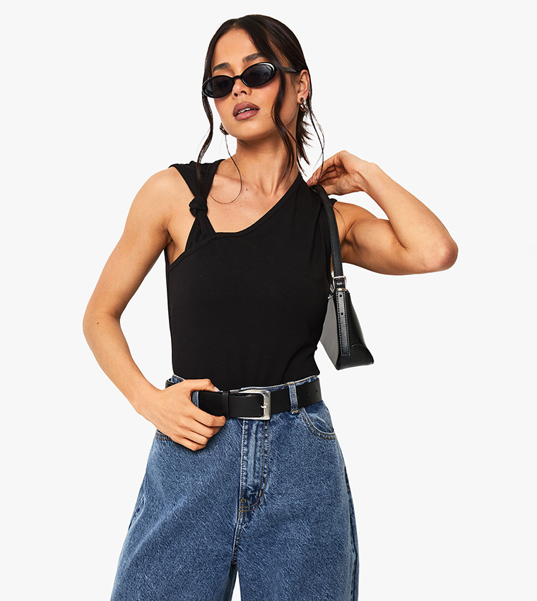Knot Detail Asymmetric Neckline Top