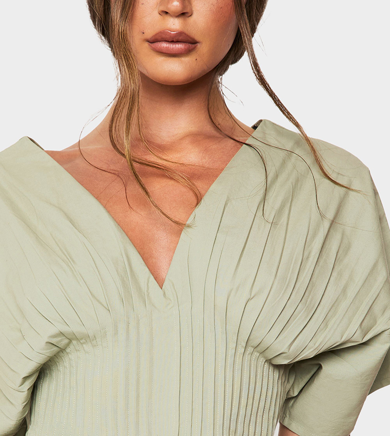 Pleated Short Sleeves Top