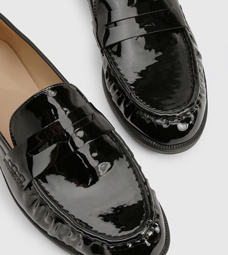 Ruched Detail Loafers