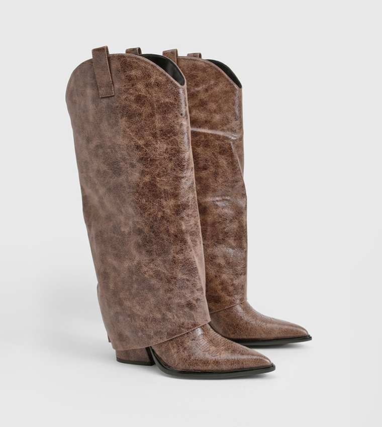 Distressed Western Heeled Cowboy Boots
