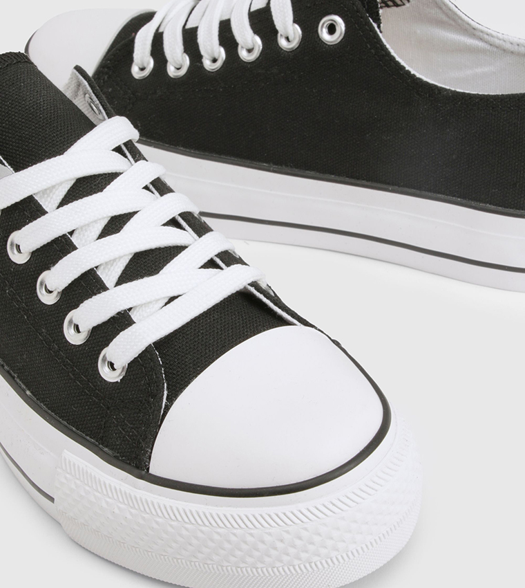 Low Top Platform Lace-Up Sneakers