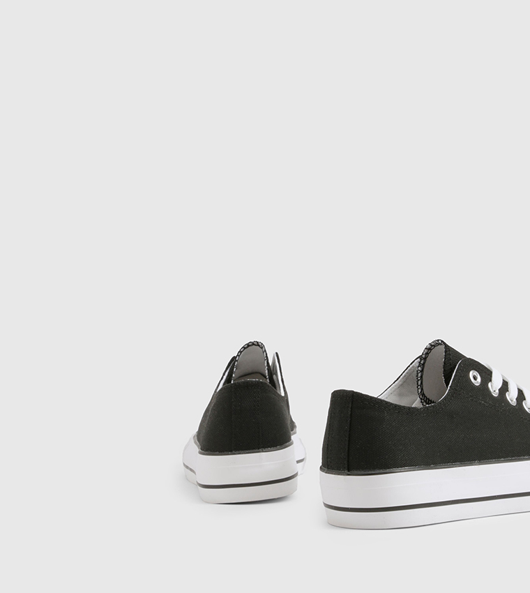 Low Top Platform Lace-Up Sneakers