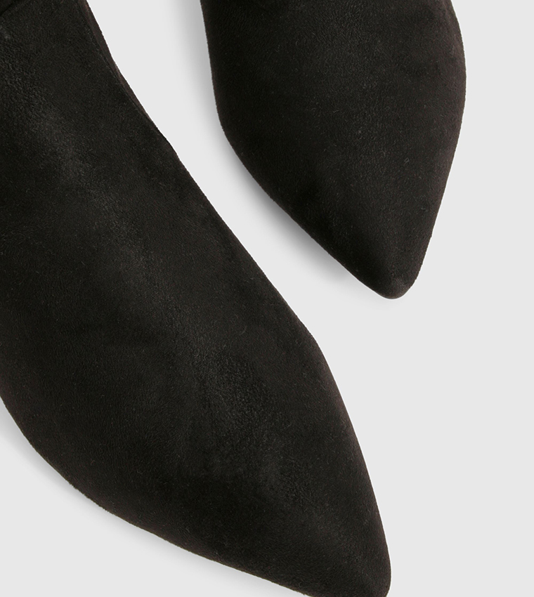 Pointed Toe Knee High Boots