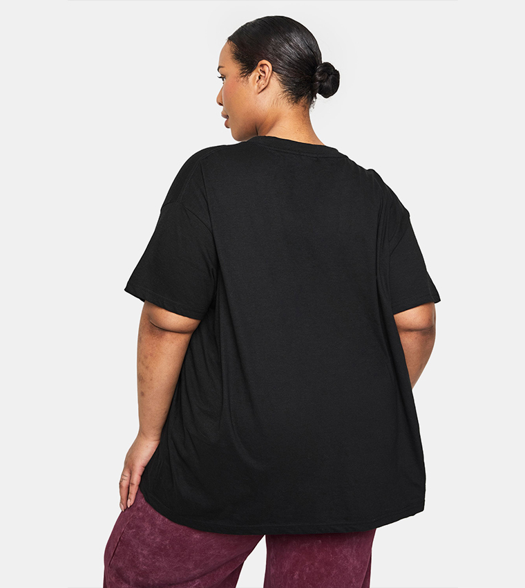 Curve Short Sleeves Oversized T-Shirt