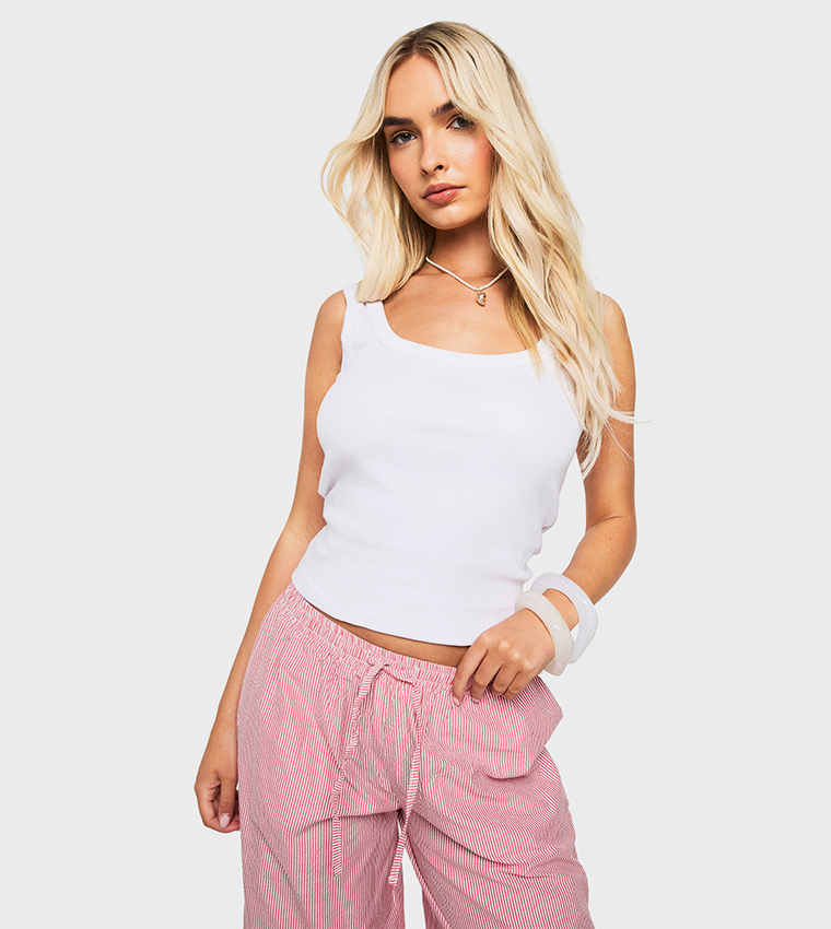Thick Binding Square Neck Crop Top
