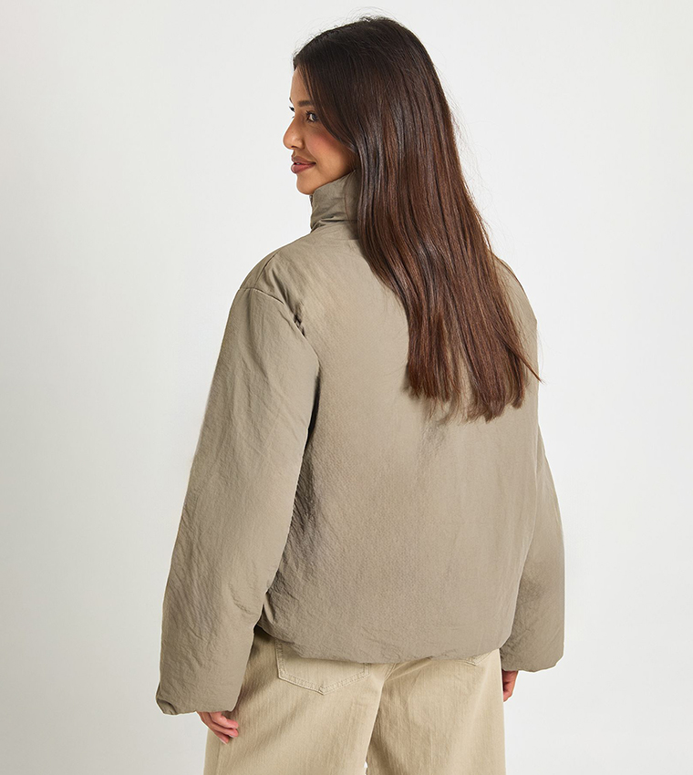 جاكيت بفر بربطة 