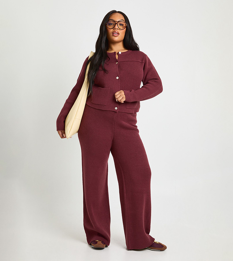 طقم بنطال واسع و كارديجان برقبة مستديرة للمقاسات الكبيرة 