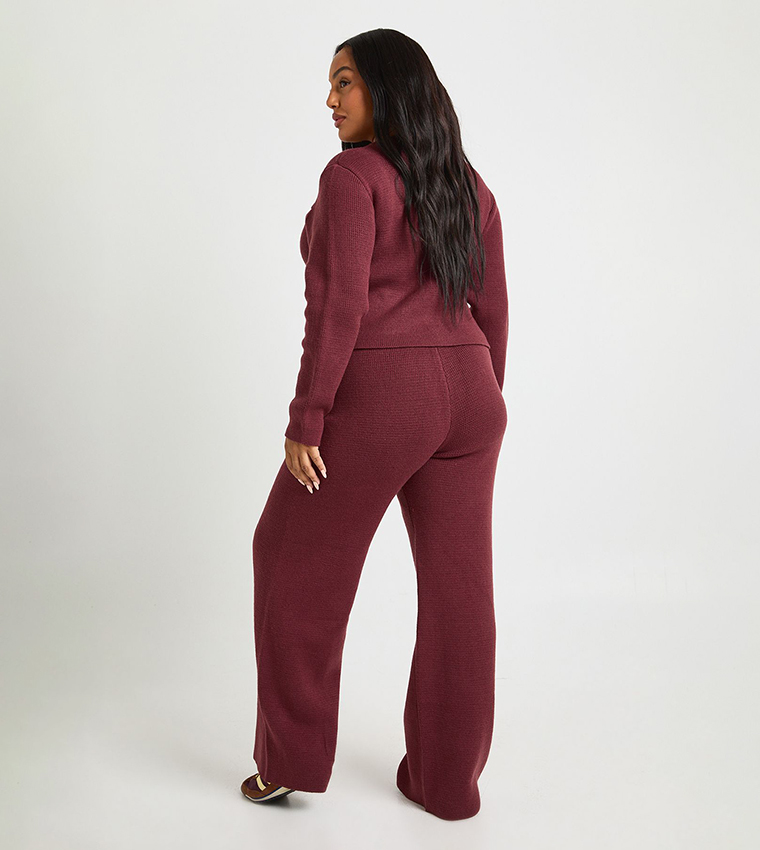 طقم بنطال واسع و كارديجان برقبة مستديرة للمقاسات الكبيرة 