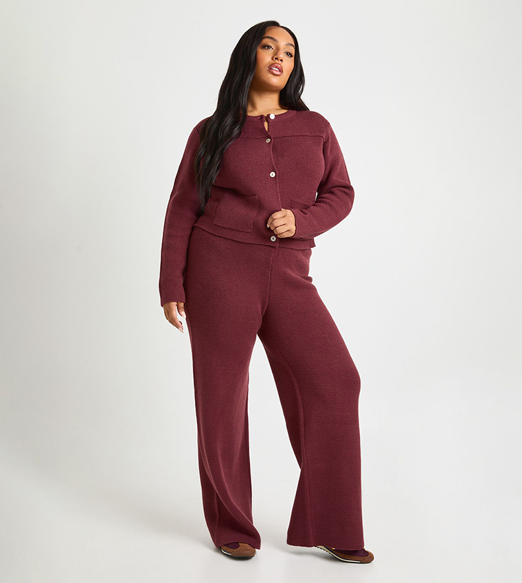 طقم بنطال واسع و كارديجان برقبة مستديرة للمقاسات الكبيرة 