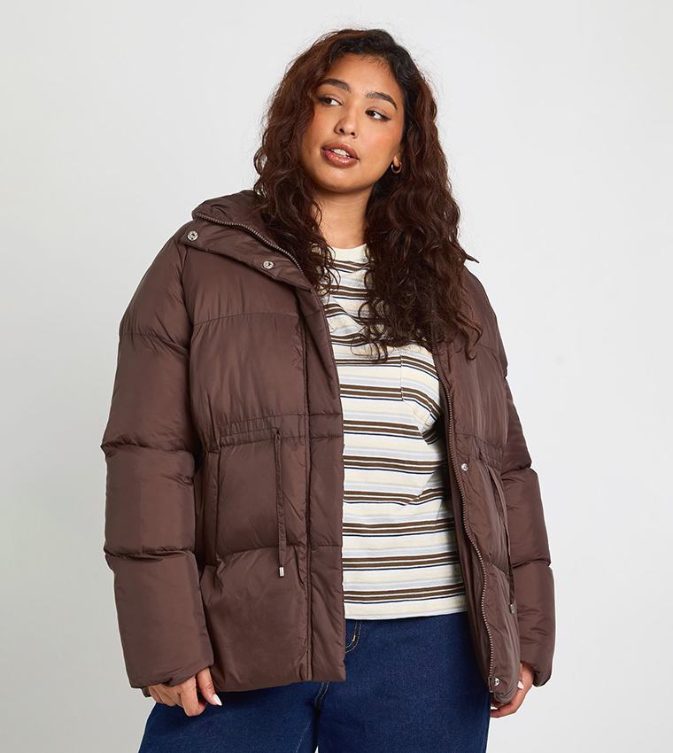 Curve Hooded Puffer Coat