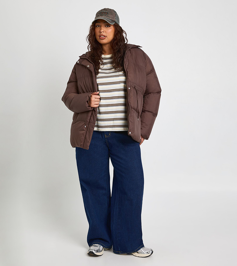 Curve Hooded Puffer Coat