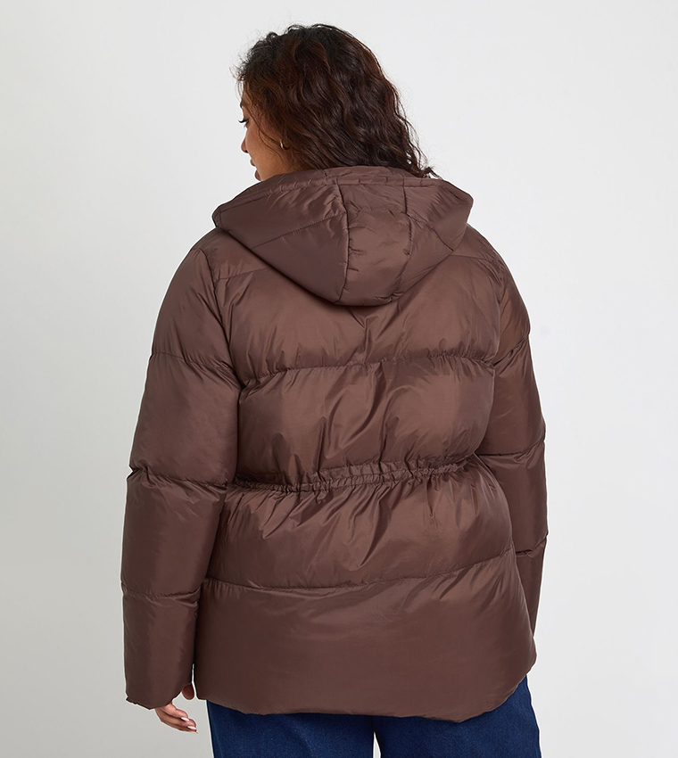Curve Hooded Puffer Coat