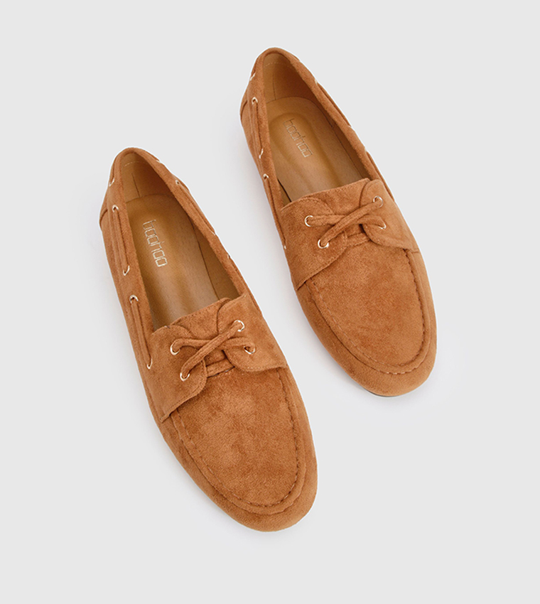 Solid Round Toe Loafers
