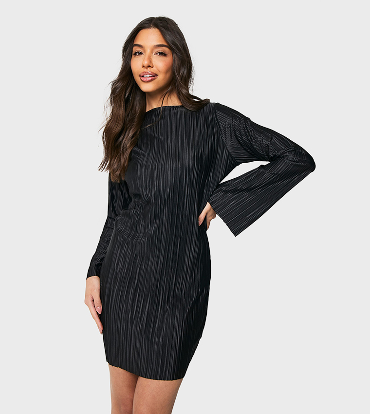 green emerald velvet dress Gilda Black Velvet Bardot Long-Sleeve Mini Dress – Club L London main image 1