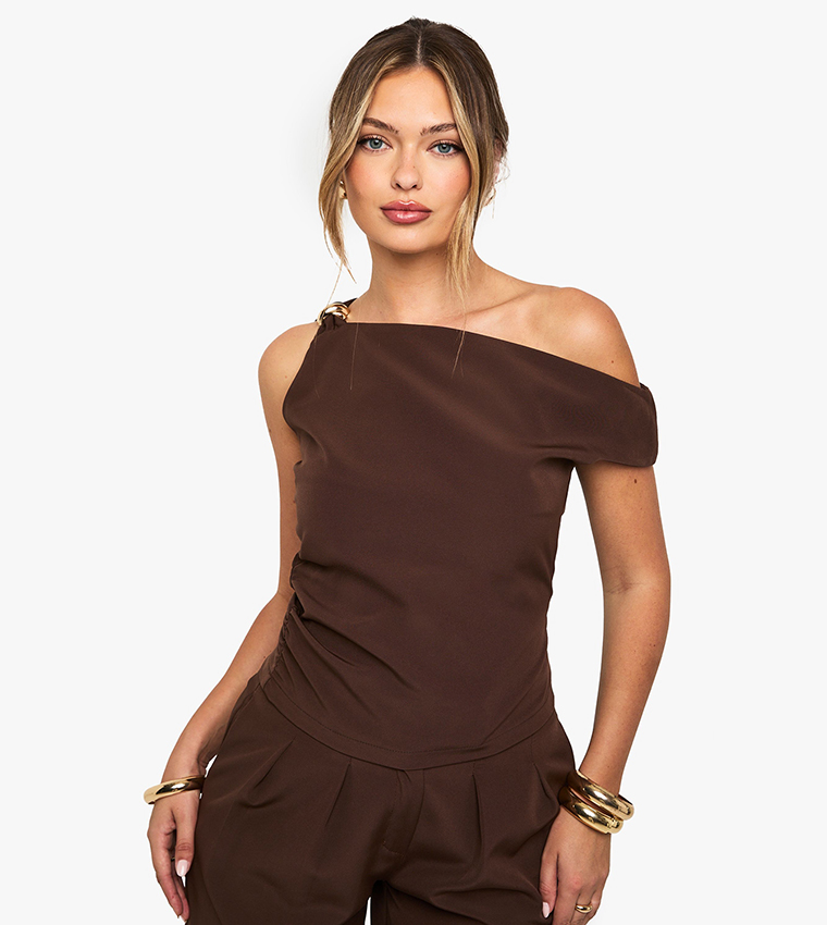 Gold Trim Drape Sleeves Top