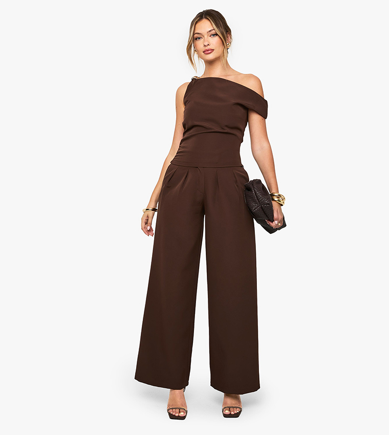 Gold Trim Drape Sleeves Top