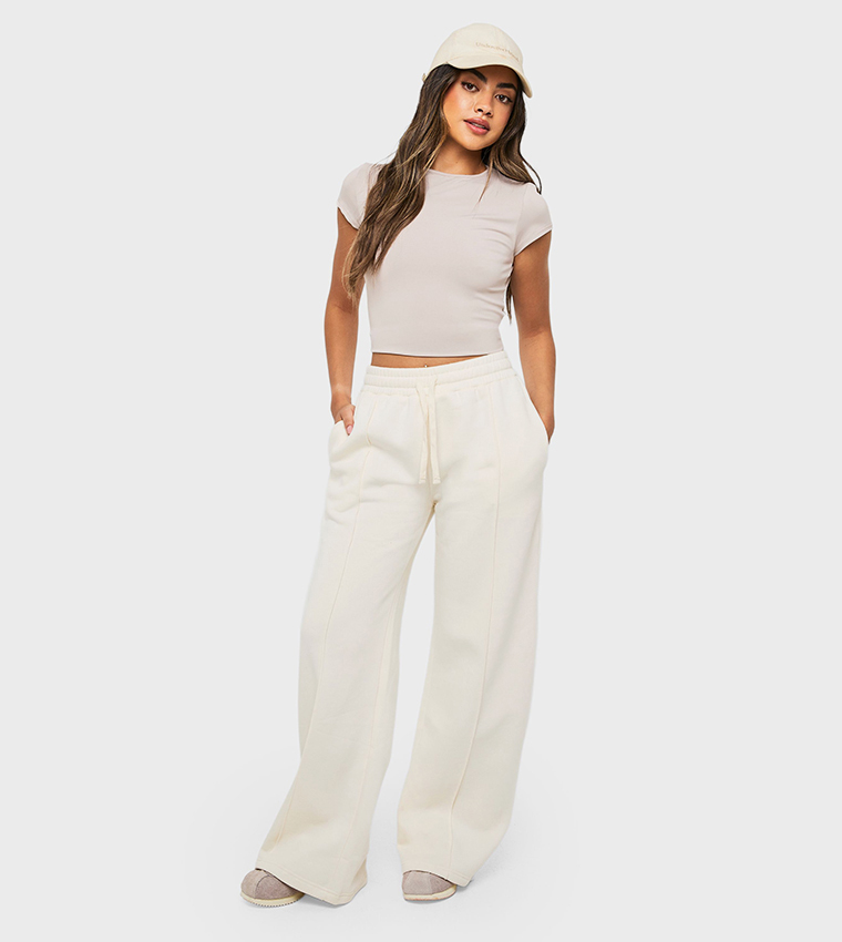 Soft Slinky Cap Sleeves Crew Neck Top