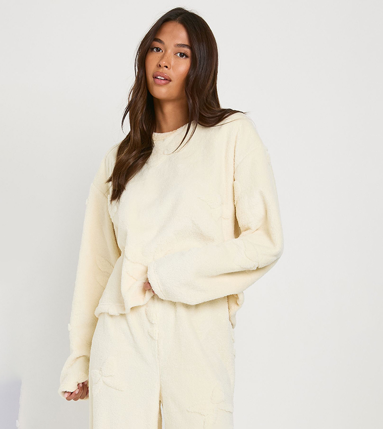 طقم بيجاما بنطال وسويتر جامبر فليس بطبعة 