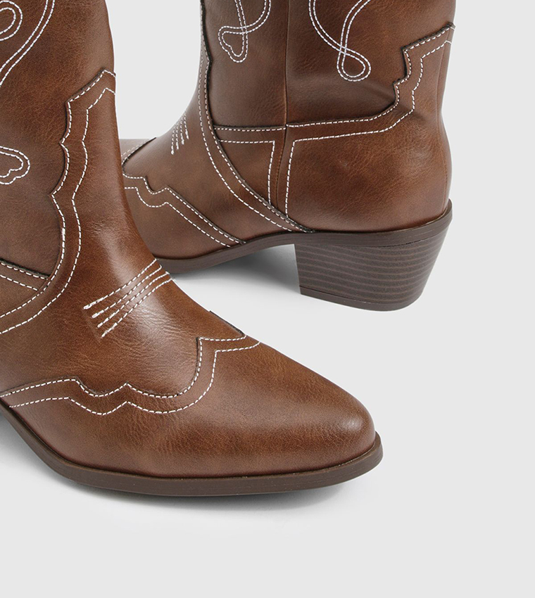 Embroidery Detail Western Cowboy Boots