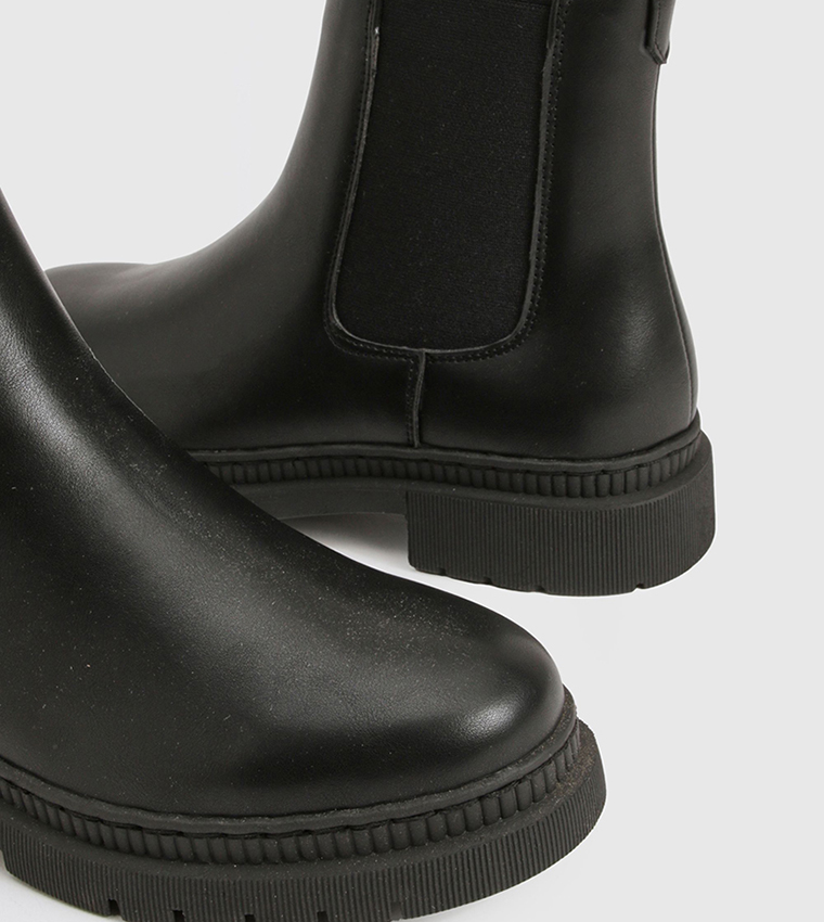 Textured Elastic Panel Chelsea Boots
