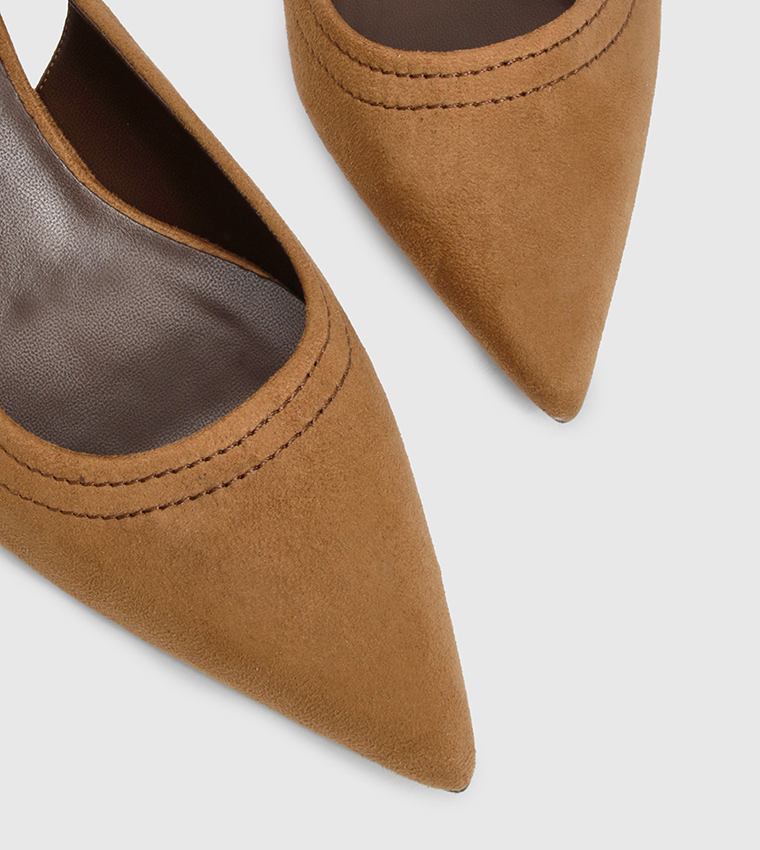 حذاء كعب شامواه صناعي بحزام خلفي 