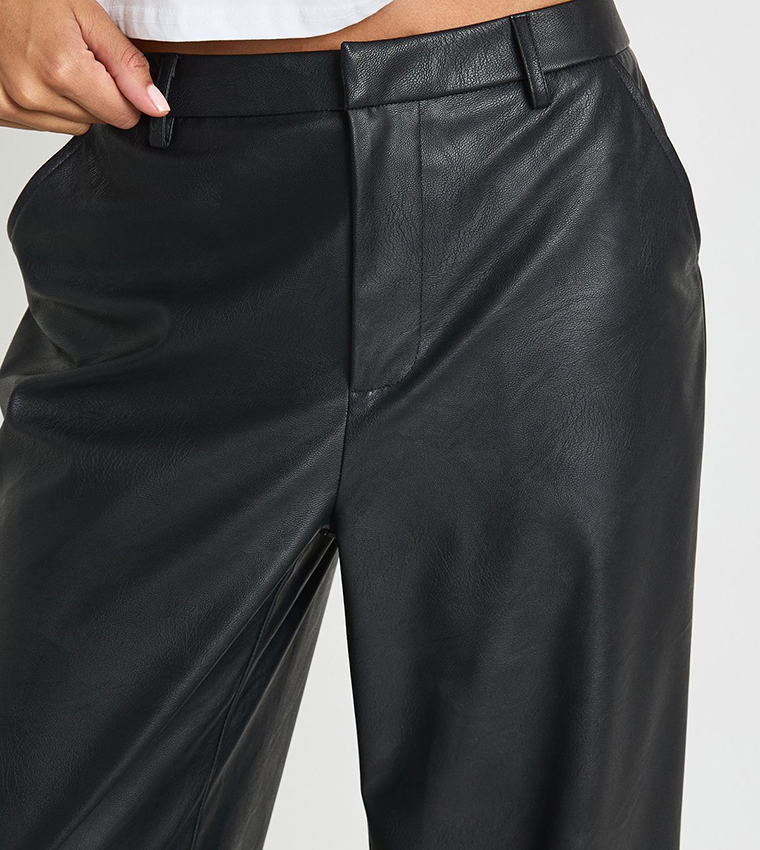 بنطلون واسع جلد صناعي للمقاسات الطويلة 